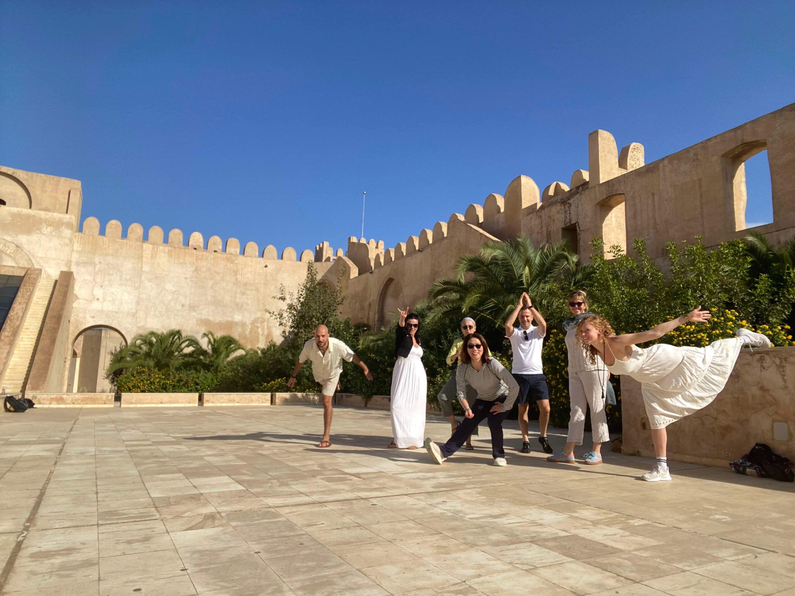 retraite de yoga en Tunisie avec YogaTribes retraite de yoga en Tunisie avec YogaTribes